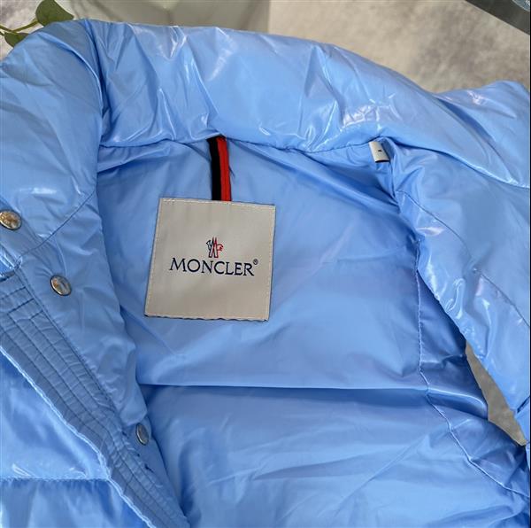 2024322133444771270300